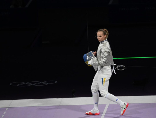 烏克蘭劍后摘一金一銅獻給戰爭喪生運動員 曾拒與俄國劍手握手險被取消奧運資格