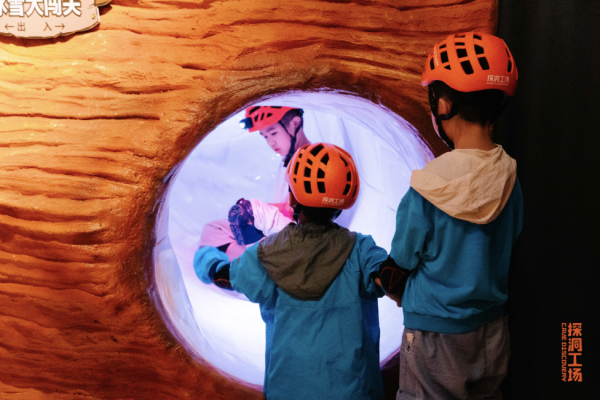 珠海5大親子好去處。資料/圖片來源：KKday、Trip.com、長隆飛船樂園、長隆海洋王國、小紅書@夏天的雨、小紅書@自轉陀螺