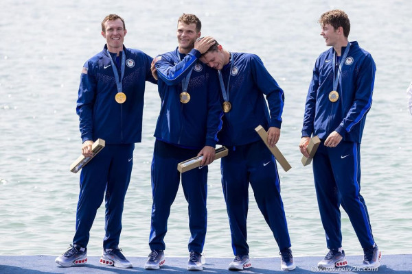 巴黎奧運｜26歲iBanker靠每日凌晨練習賽艇奪金 LinkedIn簡介：分析師兼奧運冠軍 