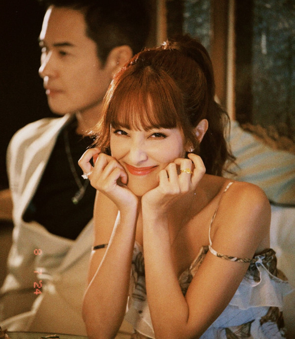 陳凱琳鄭嘉穎夫妻檔工作 陳凱琳鄭嘉穎夫妻檔工作