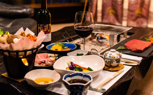 外國遊客入住日本溫泉旅館後走數 百年旅館報警求助 發文批住客缺德