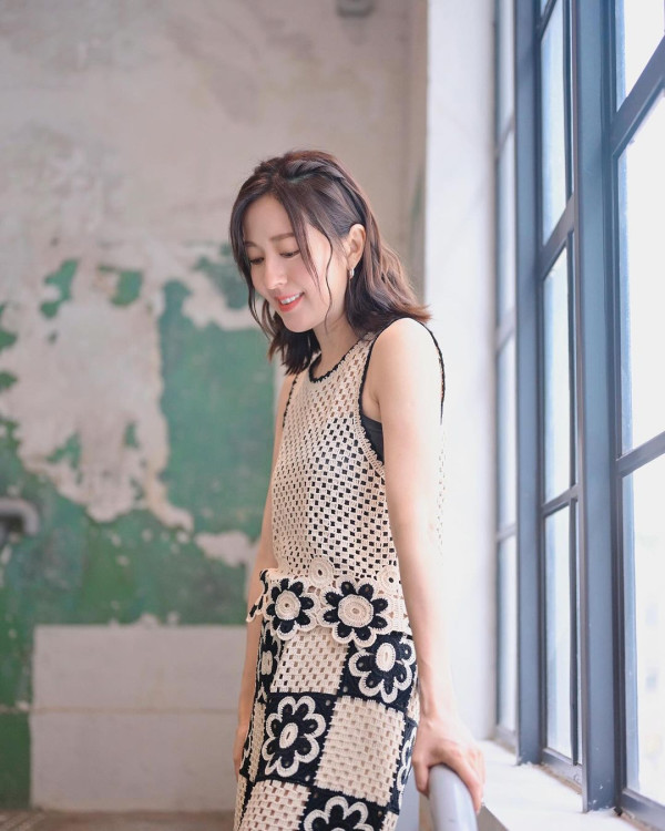 唐詩詠與「翻版洪天明」遊USJ 戴情侶頭箍展露甜笑！親回網民祝福新戀情疑雲 