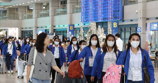 南韓最近引入100名菲律賓籍家務護理人員，接受培訓後會在9月正式工作。（網上圖片）