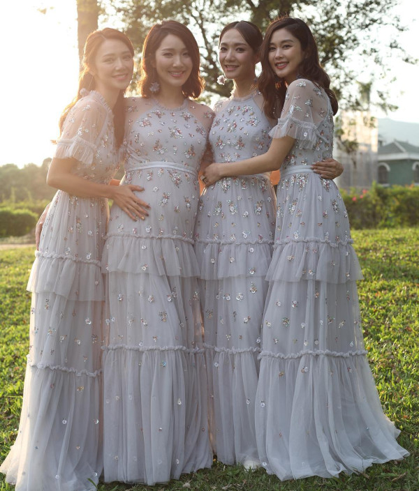 鍾嘉欣帶仔囡坐郵輪旅行！7歲大囡女大十八變！眼大臉尖極靚女！ 