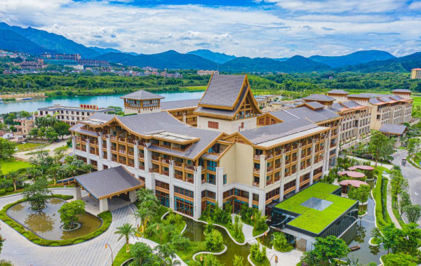 廣州森林海溫泉度假酒店 超正露台私人溫泉/任玩嬉水樂園 連永東直巴香港來回接送！ 