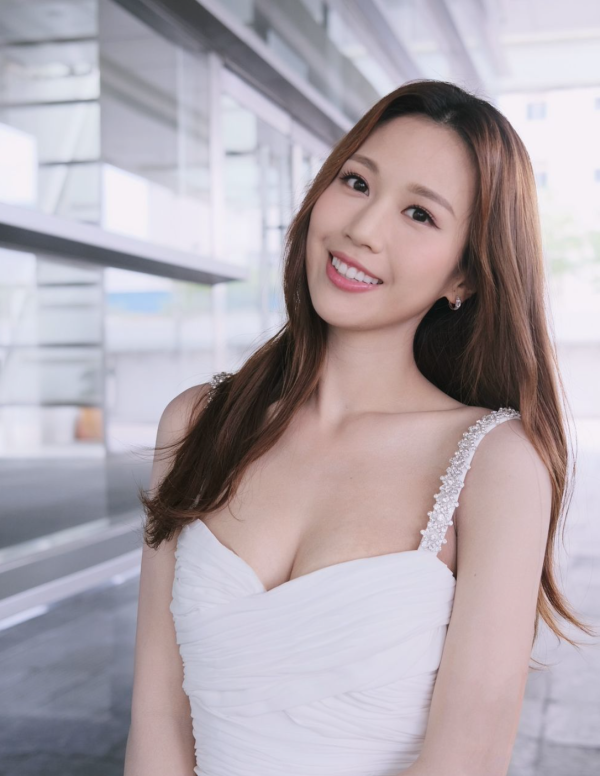 東張女神梁麗翹生日獲老公送美國農田！嫁入豪門升呢名媛狂晒奢華生活！ 