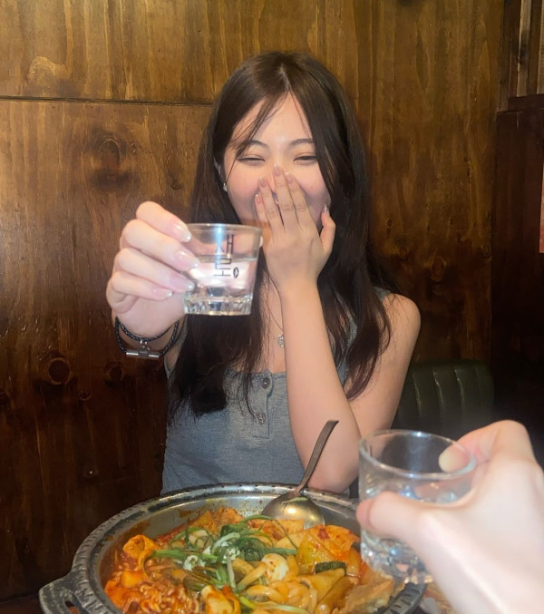 TVB御用學生妹甫近照網友唔認得? 遊台灣狂刷美食 大曬男友視角