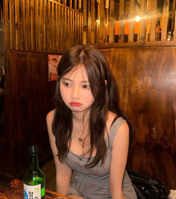 TVB御用學生妹甫近照網友唔認得? 遊台灣狂刷美食 大曬男友視角