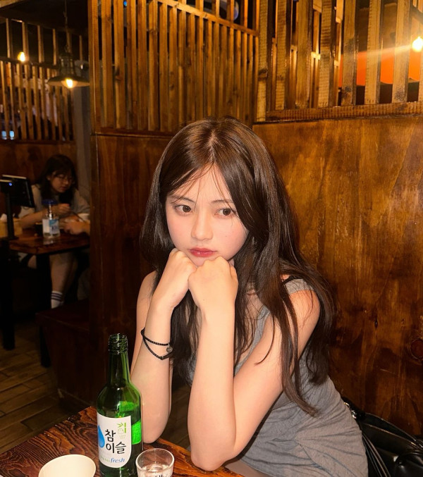 TVB御用學生妹甫近照網友唔認得? 遊台灣狂刷美食 大曬男友視角