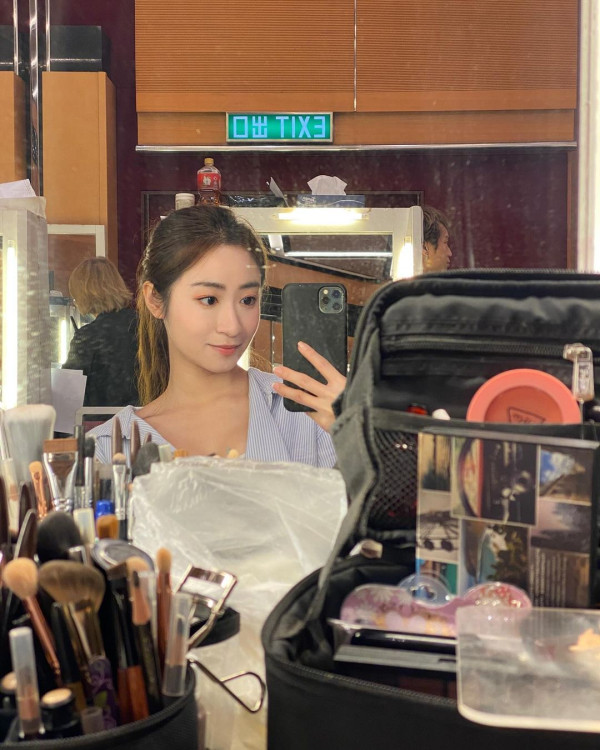 無綫小花歐遊曬好身材 著比堅尼打底被笑「保守」