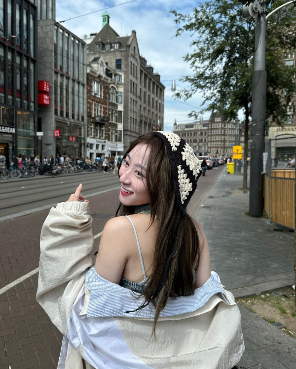 無綫小花歐遊曬好身材 著比堅尼打底被笑「保守」