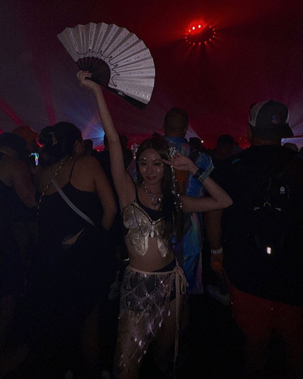 無綫小花歐遊曬好身材 著比堅尼打底被笑「保守」