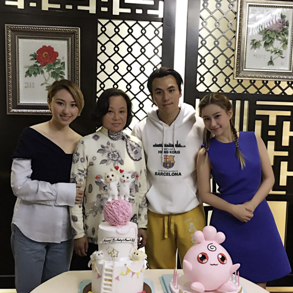 賭王千金何超雲與消防隊長未婚夫旅遊放閃!愛情滋潤狀態回春 小背心上陣大騷纖腰