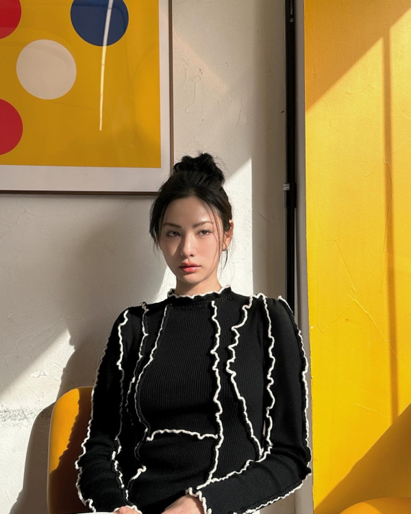 長髮髮型推薦2024｜Nana林珍娜示範6款 中分長直髮/氣質捲髮修飾圓臉