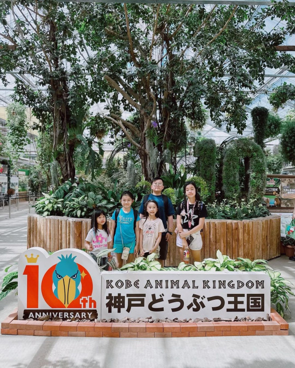 黃心妙遊大阪網紅Cafe瘋狂打卡 疑真空上陣自拍畫面震撼 