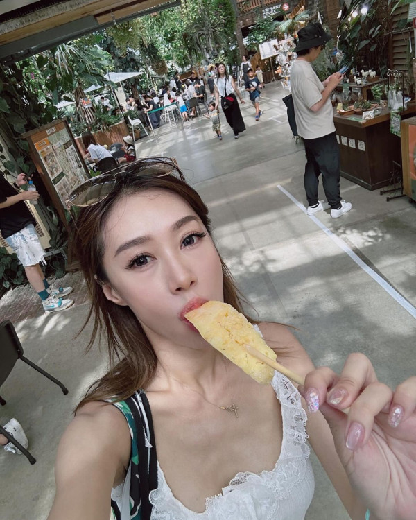 陸浩明女友遊台水著放題曬火辣身材！ 6號被指褲浪位有異樣：泳褲搶哂鏡 