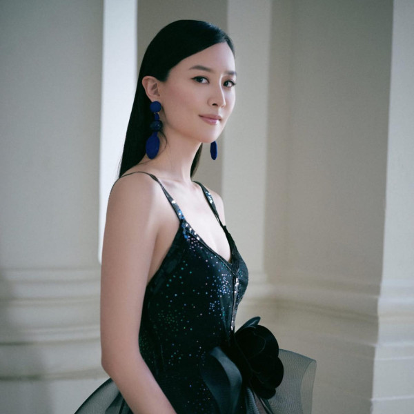 林明禎新歌預告大派福利！突破性感尺度露美臀險走光 ! 