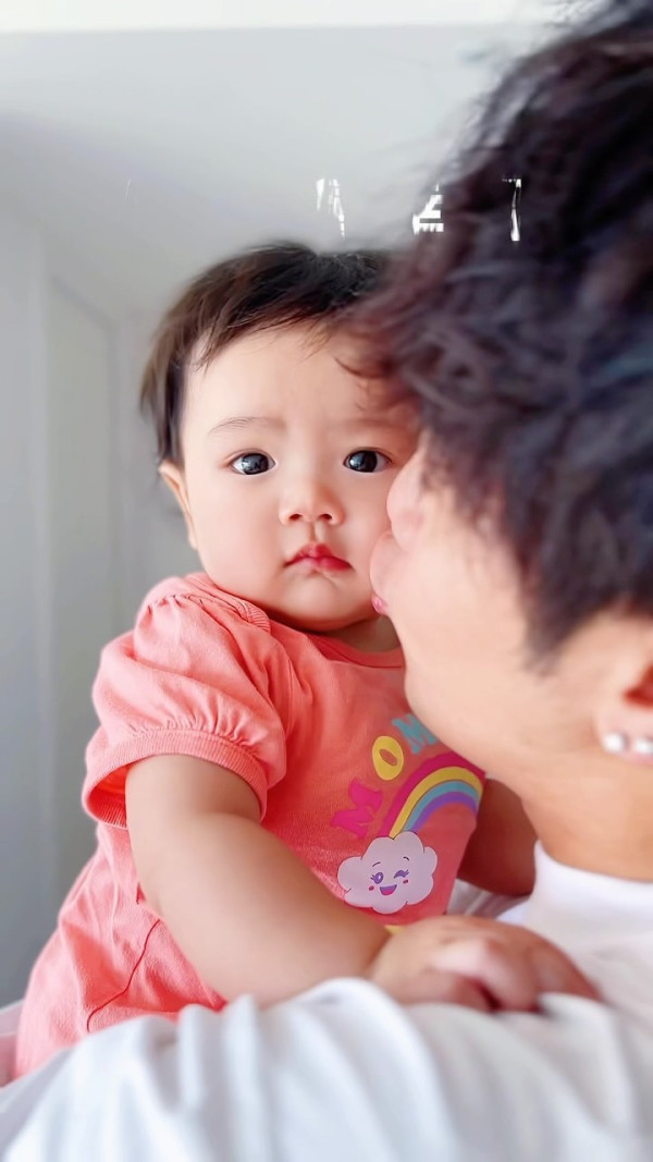 前男團成員北上挑戰用100元掃街 同老婆拍片教2個慳錢小貼士