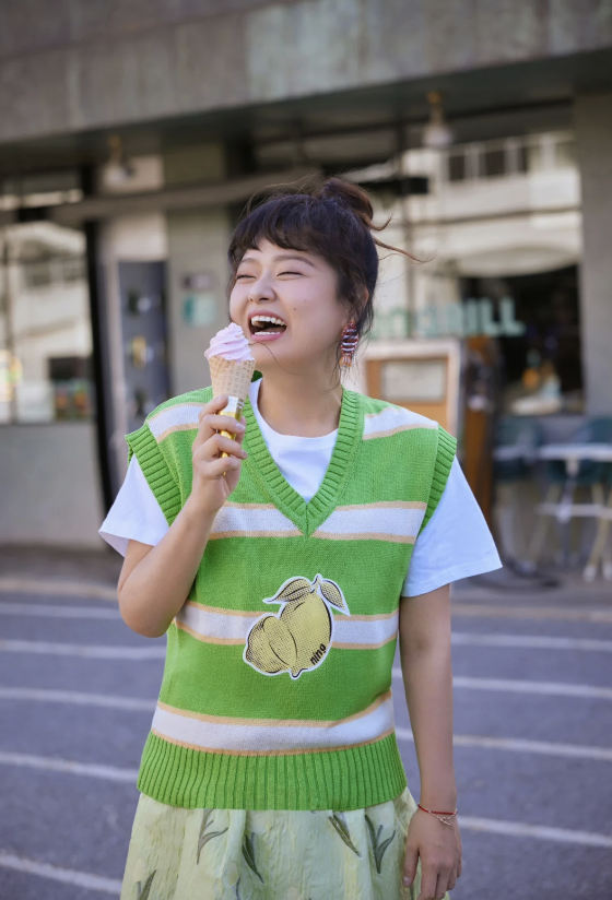 細細粒自爆好孤獨