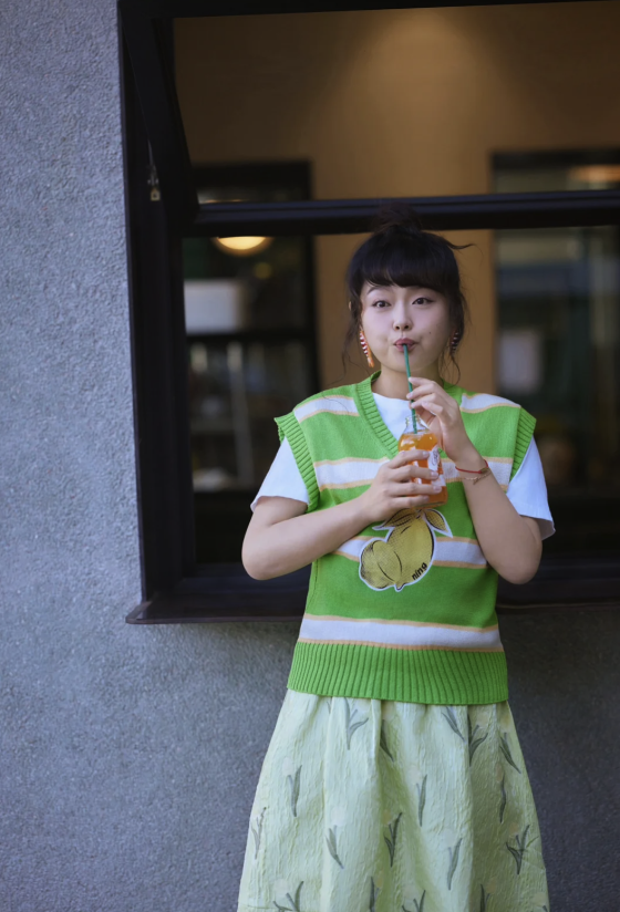 細細粒自爆好孤獨 細細粒自爆好孤獨