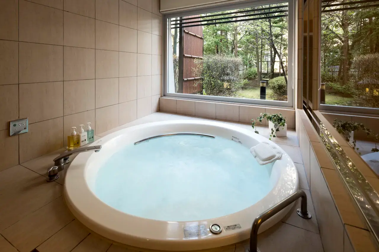 札幌酒店推介｜圖片來源：Trip.com、Agoda