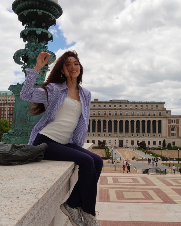 戴祖儀越南登台性感大解放！低胸晚裝谷盡事業線！引吳若希留言：好勇 