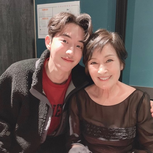 雙魚座男生10大性格特質:分析雙魚男喜歡你的行為、愛情攻略、優缺點(圖片來源:Instagram@skawngur)