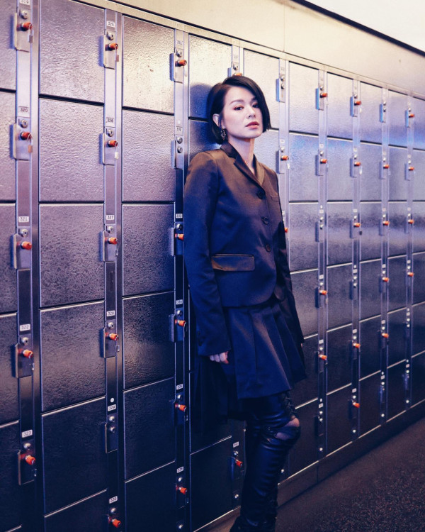 胡杏兒馬爾代夫性感大解放！換3套泳裝曬美腿+零贅肉身材 網民：邊似生過3個 