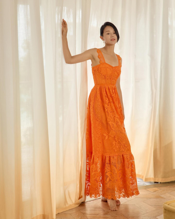 胡杏兒馬爾代夫性感大解放！換3套泳裝曬美腿+零贅肉身材 網民：邊似生過3個 