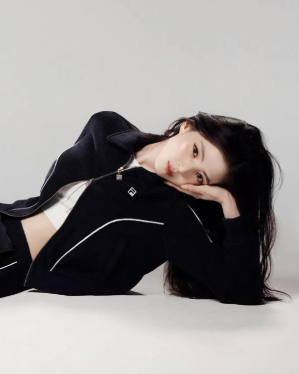 運動造型展現魔鬼身材