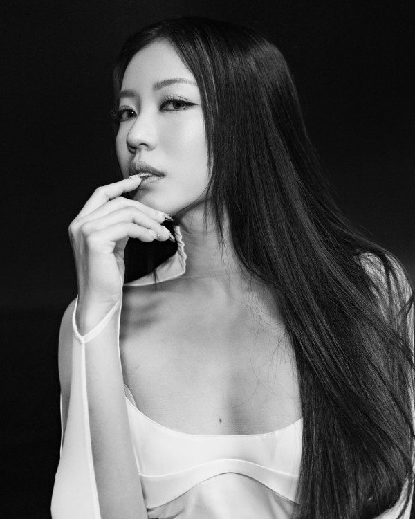 夜王｜「水晶 」芯駖首拍出浴戲震撼網民視覺 39歲星途逆襲演媽媽生撈味濃