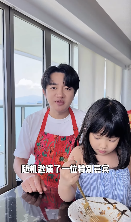 王祖藍拍片大曬過億豪宅 王祖藍拍片大曬過億豪宅