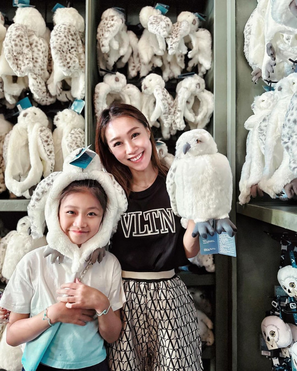 陸浩明女友遊台水著放題曬火辣身材！ 6號被指褲浪位有異樣：泳褲搶哂鏡 