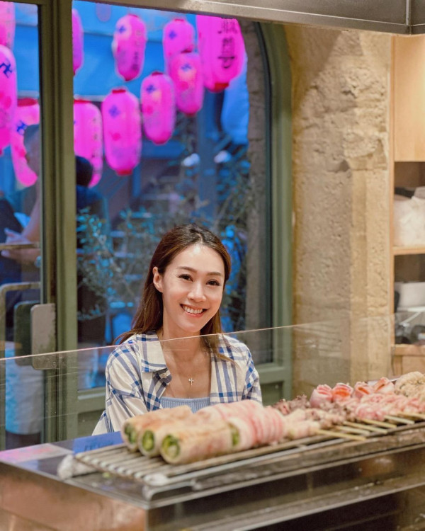 黃心妙大阪民宿曬性感自拍 被「偷拍」出浴照令網友想入非非 