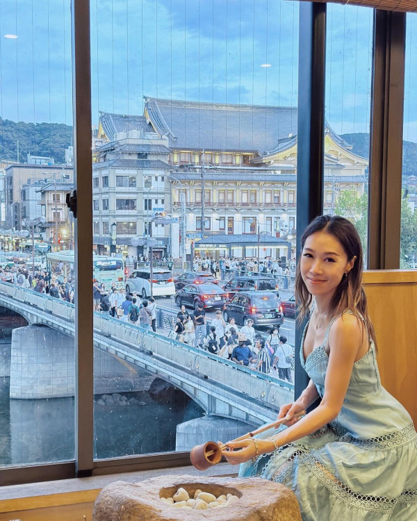 陸浩明女友遊台水著放題曬火辣身材！ 6號被指褲浪位有異樣：泳褲搶哂鏡 