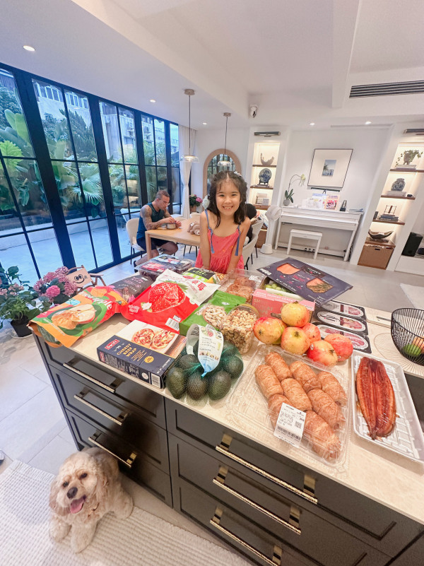 張茆帶外籍丈夫北上消費「見世面」 逛山姆超市滿載而歸埋單4位數 