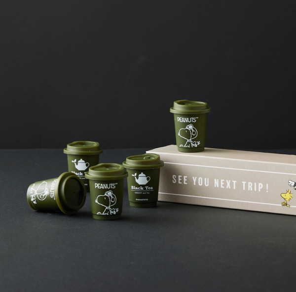 星宇航空聯乘Snoopy推限定中秋禮盒 4款特色點心+皮革Passport套