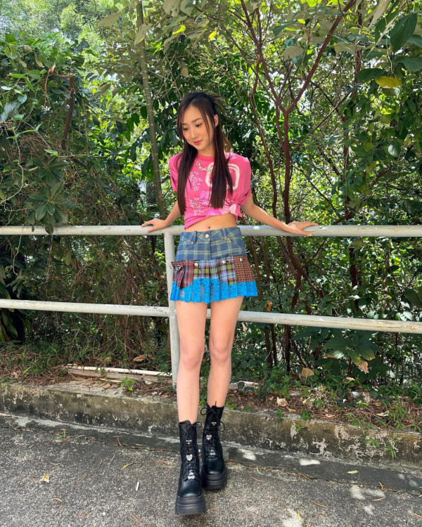 鍾柔美Yumi親證成功升讀香港大學新聞系 DSE失利後發奮讀副學士兼顧演藝