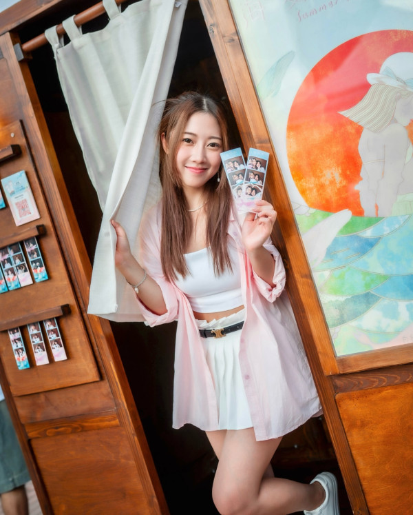 前J2咪神大曬噴血出浴照惹人遐想！邪惡角度浴缸自拍力谷新旅遊節目 