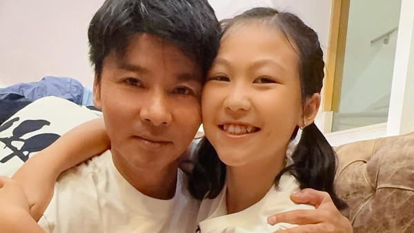 蔡少芬14歲大女13歲二女顏值暴風飆升！母女超似樣惹驚呼︰複製版蔡少芬