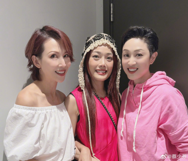 蔡少芬爆出遊曾兩度丟失女兒 可怕經歷嚇壞網友:太過粗心