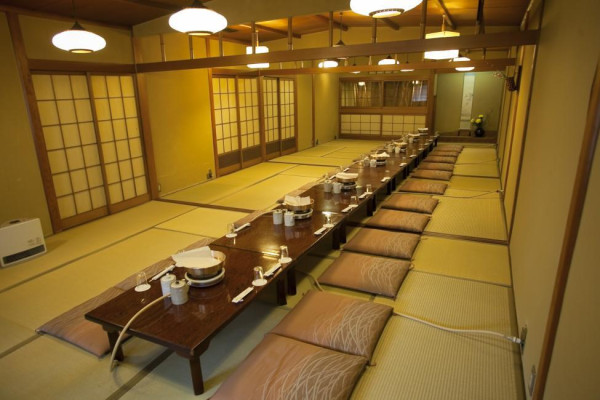 KKday買1送1！大阪壽喜燒專門店播重 百年歷史老店/頂級國產黑毛和牛 低至0起就食到 