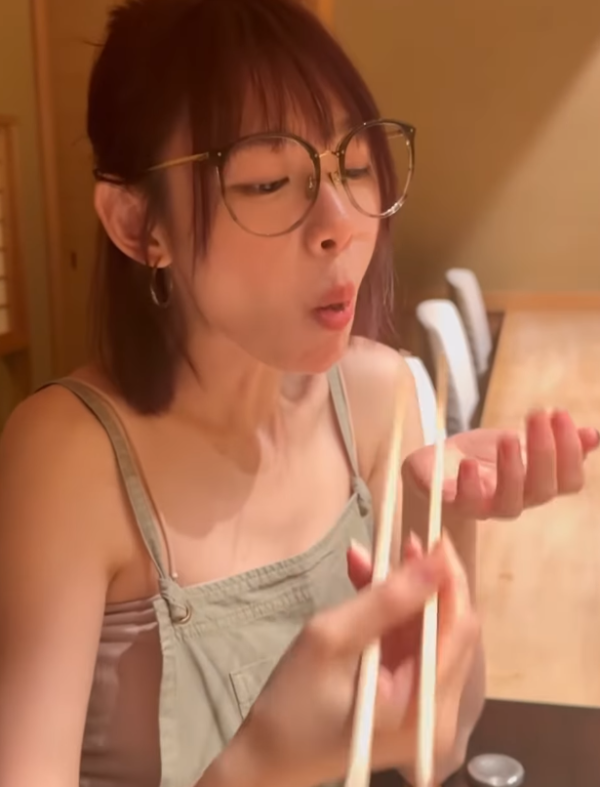 林明禎新歌預告大派福利！突破性感尺度露美臀險走光 ! 