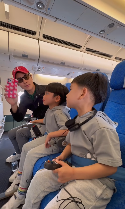 陳凱琳鄭嘉穎帶3個囝囝去泰國!著全紅色家庭裝勁溫馨!