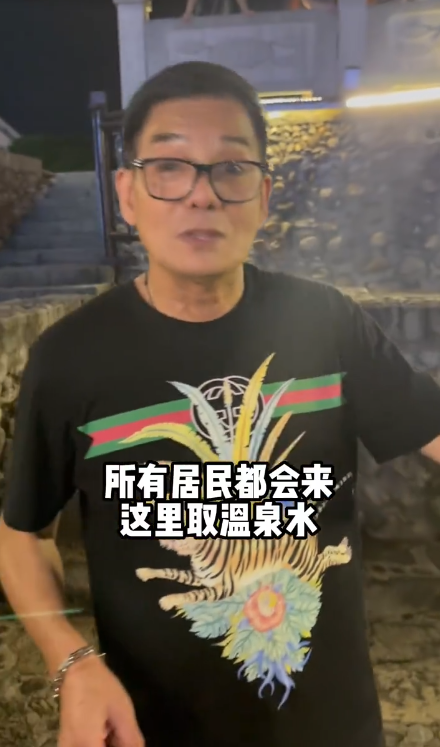 70歲李國麟獲邀出席時裝騷行Catwalk！1原因被嘲似「保安」？網民同情：錢照袋就得