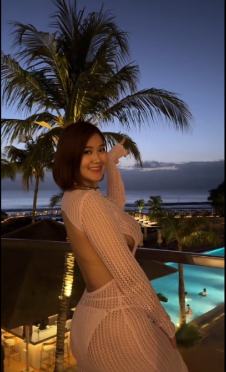 劉佩玥IG消失一個月終於上水!突然長文揭神隱原因!網民讚又靚咗