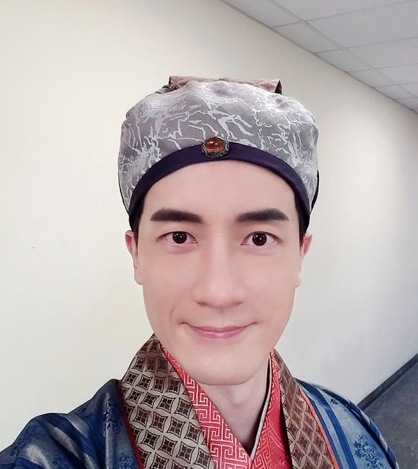 前TVB主播做爸爸宣布囡囡出世 離巢後發福不少 百足咁多爪仲做埋領隊?