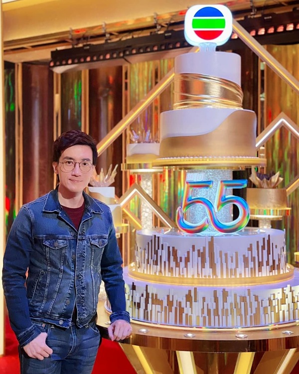 前TVB主播做爸爸宣布囡囡出世 離巢後發福不少 百足咁多爪仲做埋領隊?