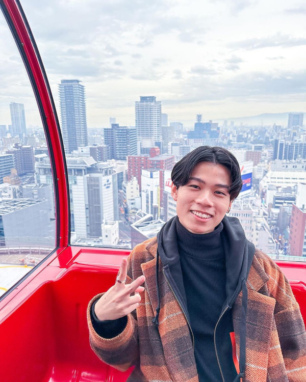 張頴康麥雅緻婚後第一次歐遊 廿四孝爸爸用呢個方式「掛」住愛女 