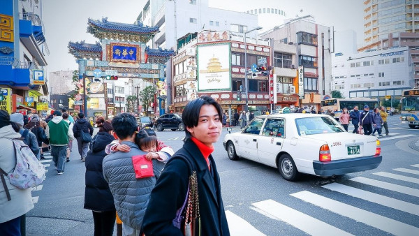 張頴康麥雅緻婚後第一次歐遊 廿四孝爸爸用呢個方式「掛」住愛女 